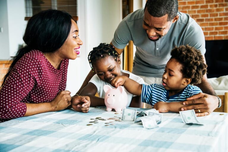 The Best Piggy Banks to Teach Kids Financial Literacy