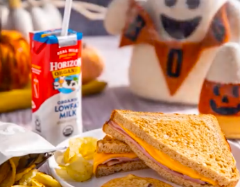 McAlister’s Deli: Kids Eat Free This Weekend!