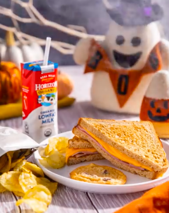 McAlister’s Deli: Kids Eat Free This Weekend!