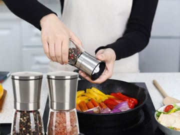 Salt and Pepper Grinder Set $8.99 After Code (Reg. $14.99) – FAB Ratings!