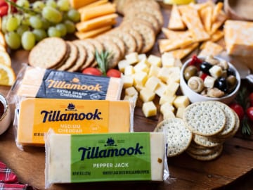 Stock Up On Your Favorite Tillamook Products And Get Holiday Essentials PLUS Earn A Publix Gift Card!