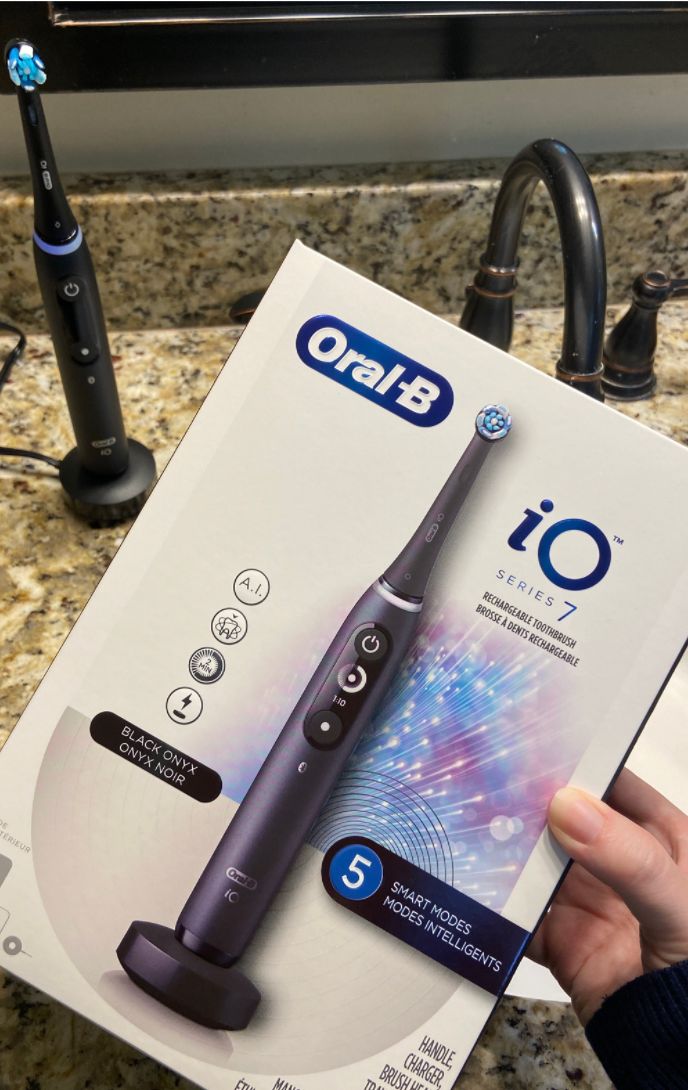 Oral-B iO 7 Toothbrush $150 (reg. $250) | Today Only!
