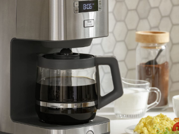 Drip Coffee Maker with Timer $29 Shipped Free (Reg. $80) | Includes Glass Carafe Coffee Pot w/ Warming Plate – LOWEST PRICE