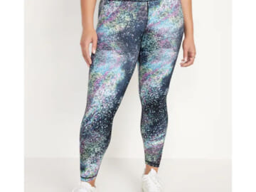 Today Only! $12 Old Navy PowerSoft Leggings for Women + $10 for Girls + $12 ActiveWear Pants for Men
