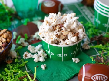 Delicious Bacon Ranch Popcorn For Your Game Day Gathering