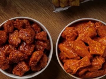 Buffalo Wild Wings | Free Boneless Snack-sized Wings