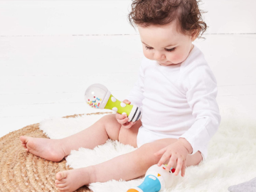 2-Pack Little Senses Maracas w/ Lights & Sounds $7.35 (Reg. $19) | $3.67 each! FAB Ratings!