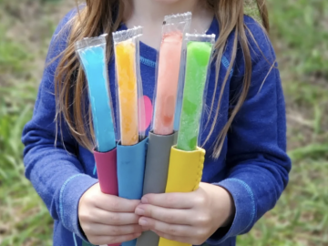 Kids Ice Pop Holders, 10-Pack for $12.99 shipped!