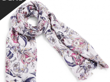 *HOT* Vera Bradley Women’s Fringe Scarves for just $9.99 + shipping! (Reg. $40)