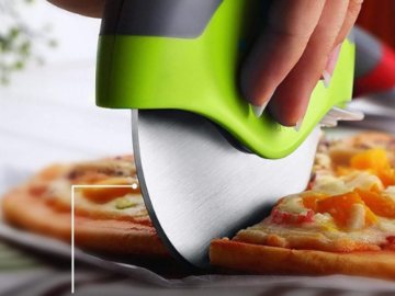 Kitchy Pizza Cutter Wheel, Green as low as $7.59 (Reg. $15.95) – FAB Ratings! 31K+ 4.7/5 Stars! | Super Sharp and Easy To Clean