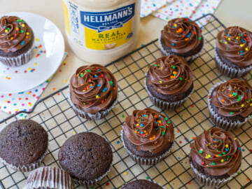 Stock Up On Hellmann’s Mayonnaise For The Ultimate Chocolate Cupcakes