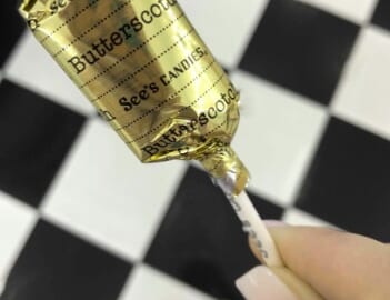 See’s Candies: Free Lollypop on July 20, 2022!