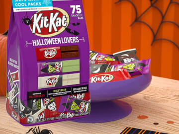 75-Pieces KIT KAT Halloween Lovers Assorted Milk Chocolate and Creme Bars $16.54 After Coupon (Reg. $18.38) – $0.22/Piece