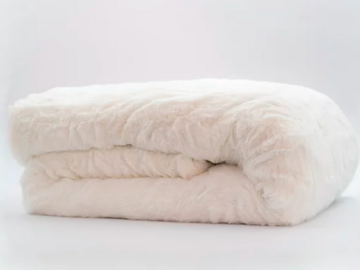 Tranquility Faux Fur 12 lb Weighted Blanket only $14.98 (Reg. $50!)