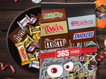 365-Count M&M’S, SNICKERS, TWIX, MILKY WAY & 3 MUSKETEERS Bulk Halloween Candy Assortment $25.98 After Coupon (Reg. $46) + Free Shipping! Ships with Cool Pack!