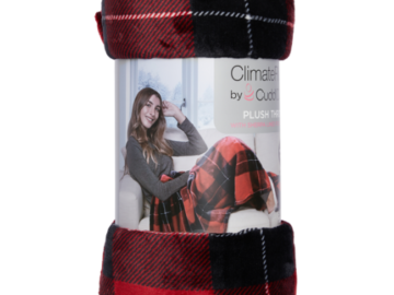 Walmart Black Friday: ClimateRight by Cuddl Duds Foot Pocket Plush Throw – $10 (Reg. $39.99)