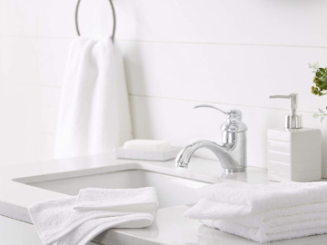 24-Count AmazonCommercial 13 x 13 Inches Washcloths $13.88 (Reg. $31.04) – 58¢ Each!