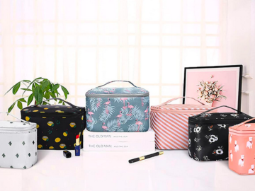 Travel Cosmetic Bags only $9.49!