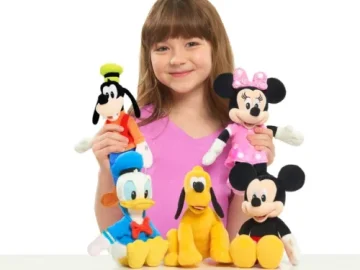 5 Pack Mickey Mouse Clubhouse 9″ Plush $15 (Reg. $25) – $3 each plush – Mickey Mouse, Minnie Mouse, Donald Duck, Pluto, and Goofy!