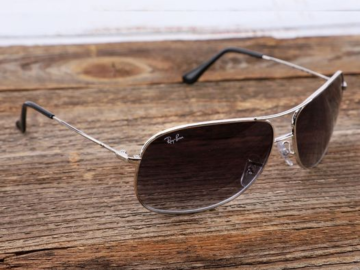 Ray-Ban Polarized Aviator Sunglasses only $63 shipped (Reg. $187!)