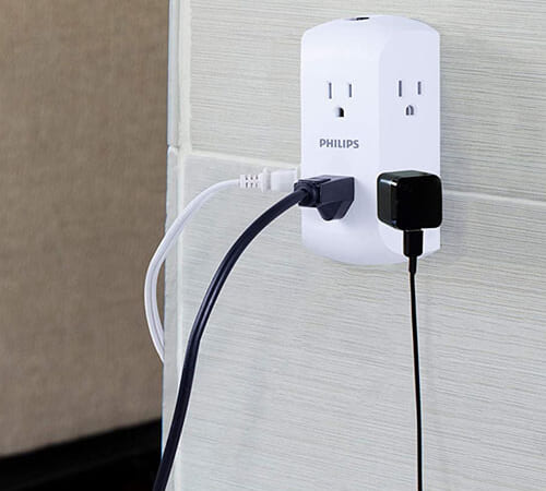 Philips Accessories 6-Outlet Extender with Resettable Circuit Breaker (White) $6 (Reg. $11) – FAB Ratings!