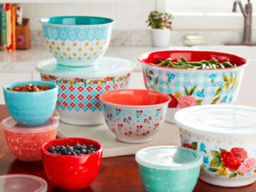 18-Piece The Pioneer Woman Melamine Mixing Bowl Set with Lids (Sweet Rose) $23 (Reg. $38.50)