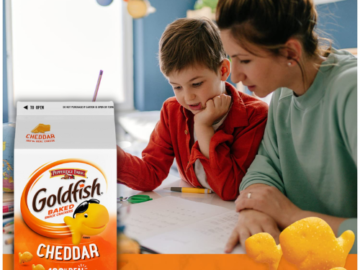 FOUR Cartons of Goldfish Cheddar Crackers, 30 Oz as low as $6.25 EACH Carton Shipped Free (Reg. $8.88) + Buy 4, Save 5%