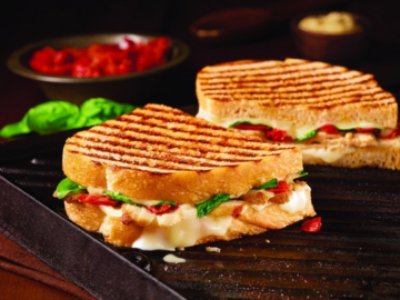 Corner Bakery Cafe: 20% off Online Orders Today!