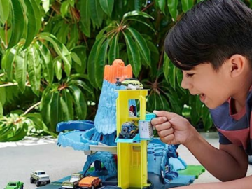 Matchbox Volcano Escape Toy Car Playset $27.50 Shipped Free (Reg. $43) – 8.4K+ FAB Ratings!