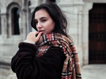 Style Icon: How To Upgrade Your Vacation Style for Winter