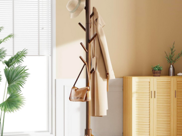 Pipishell Coat Rack