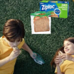Ziploc Sandwich & Snack Bags, 280-Count as low as $7.14 After Coupon (Reg. $11) + Free Shipping – $0.03/ Bag