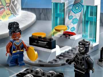 LEGO Marvel 58-Piece Shuri’s Lab Building Toy Set with Minifigures $5.99 (Reg. $10)