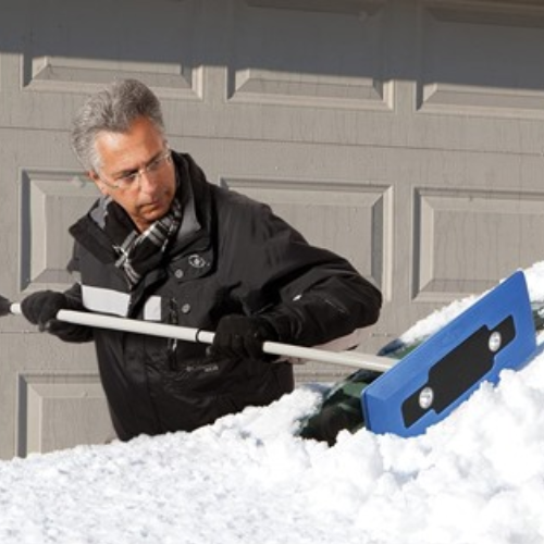 Snow Joe 4-In-1 Telescoping Snow Broom + Ice Scraper with 18″ Foam Head $9.99 (Reg. $20)