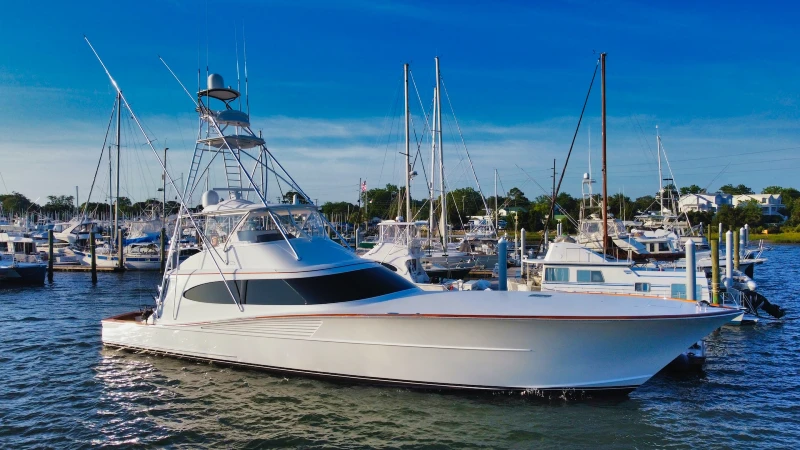 Turning the Tide: Innovation and Trends Shaping the Charter Boat Industry
