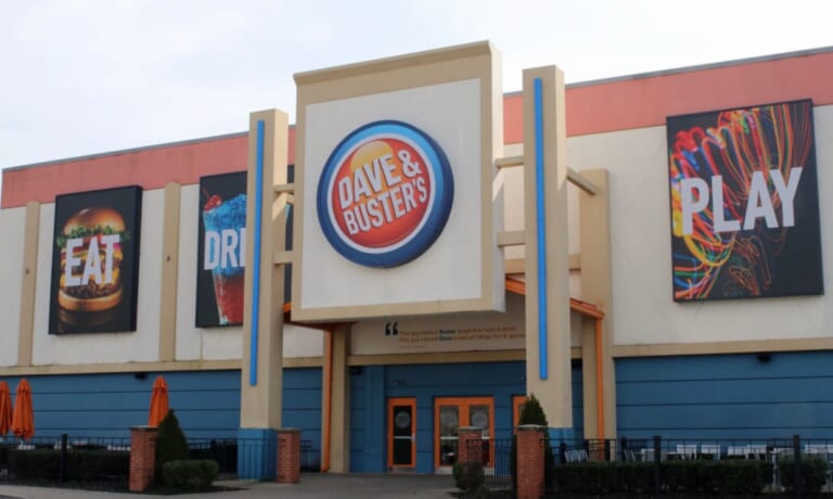 Dave & Buster’s $20 Arcade Card only $14!