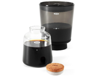 10 Delicious Holiday Gifts for Foodies