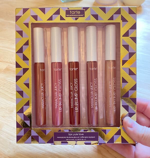 *HOT* Tarte Maracuja Juicy Lip Plump Gloss 5-Pack Gift Set for just $24.98 shipped! (Reg. $120)