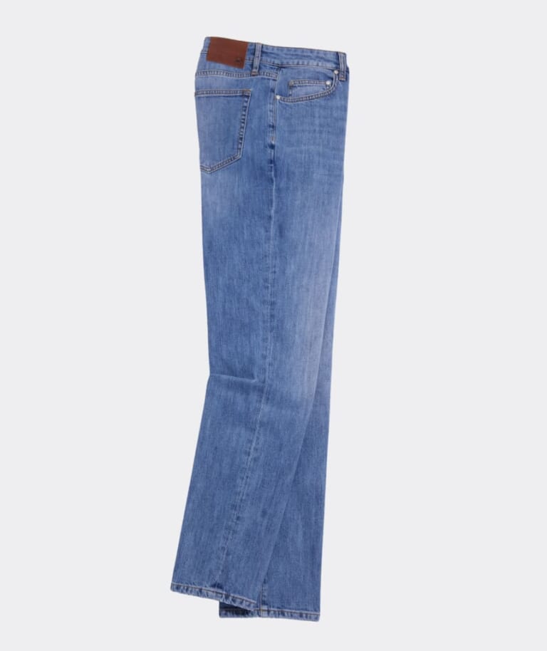 Vineyard Vines Men's Light Wash Jeans for $25 + free shipping w/ $125