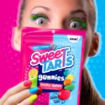 Amazon Black Friday! SweeTARTS Gummy Fruity Splitz, 9-Oz Bag as low as $1.91 when you buy 4 (Reg. $4) + Free Shipping