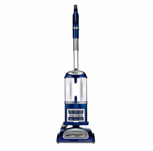Shark Navigator Lift-Away Deluxe Upright Vacuum