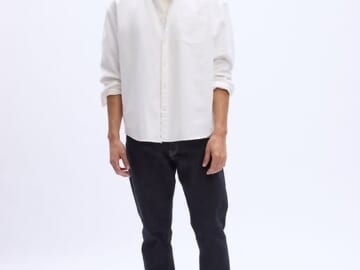 Gap Factory Men's Straight Taper Washwell GapFlex Jeans for $16 + free shipping