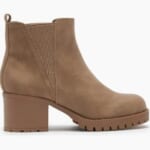 MIA Jody Ribbed Lug Sole Chelsea Boots in Sahara