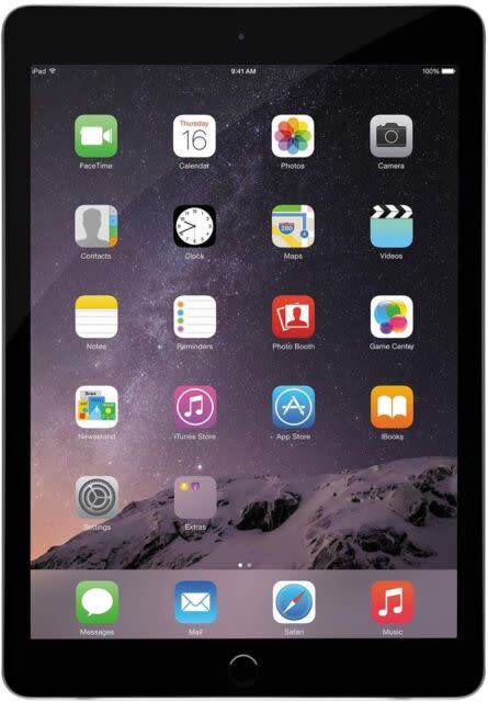 Refurb iPad Deals at eBay: Up to 50% off + free shipping