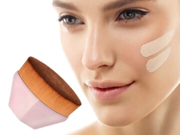 Flat Top Kabuki Makeup Brush with Protective Case $2.99 (Reg. $6) – 2 Colors, Easy Stocking Stuffer!