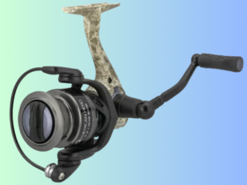 Lew’s American Hero Camo Spinning Reel Clam Fishing $25 (Reg. $30)