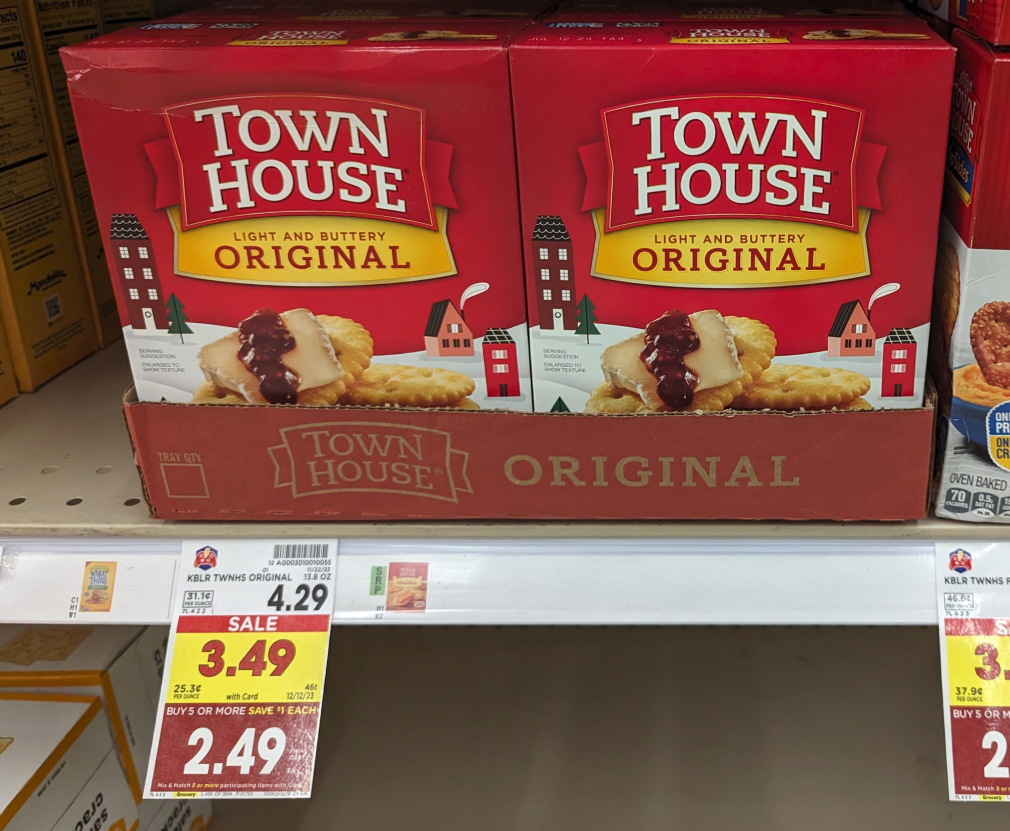 Kellogg’s Town House Crackers As Low As $1.99 At Kroger (Regular Price $4.29)
