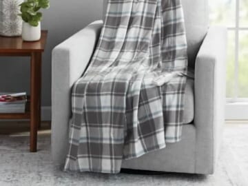 Mainstays Soft Fleece Electric Heated Throw  only $17.73!