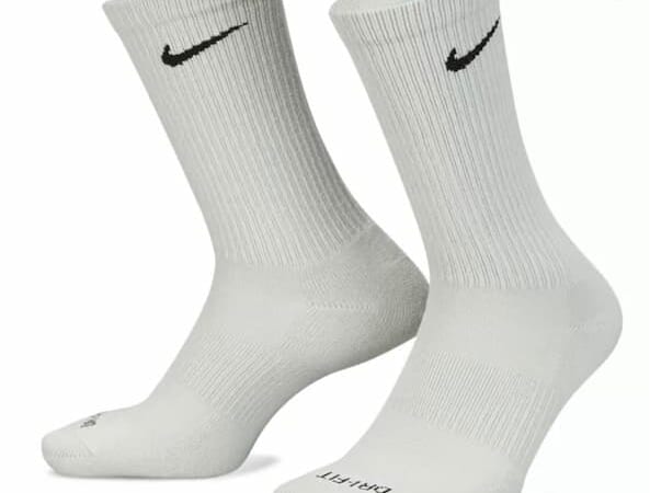 Nike Men’s Everyday Plus Cushioned Training Crew Socks (6 Pairs) only $19.99, plus more!