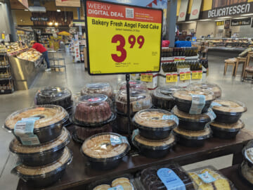 Grab Angel Food Cake For $3.99 At Kroger (Regular Price $6.49)